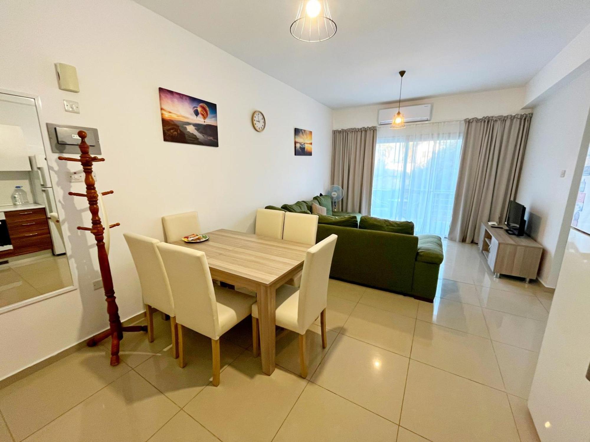 Quitet Two Bedroom Apartment With Private Garden Lukomorye D2 Karavas  외부 사진